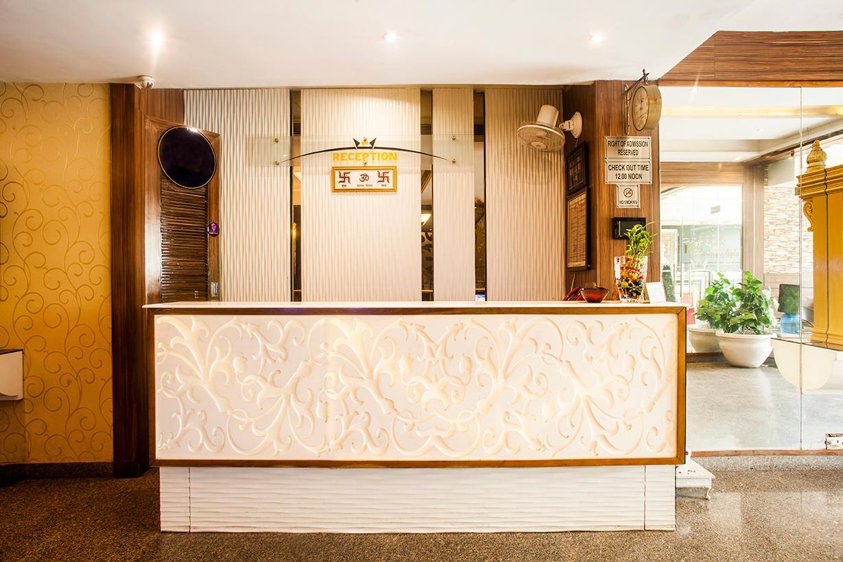 Hotel Poonam Plaza Agra  Exterior photo